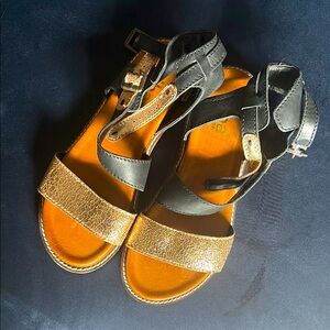 NWOT Black and Gold Strappy Sandals